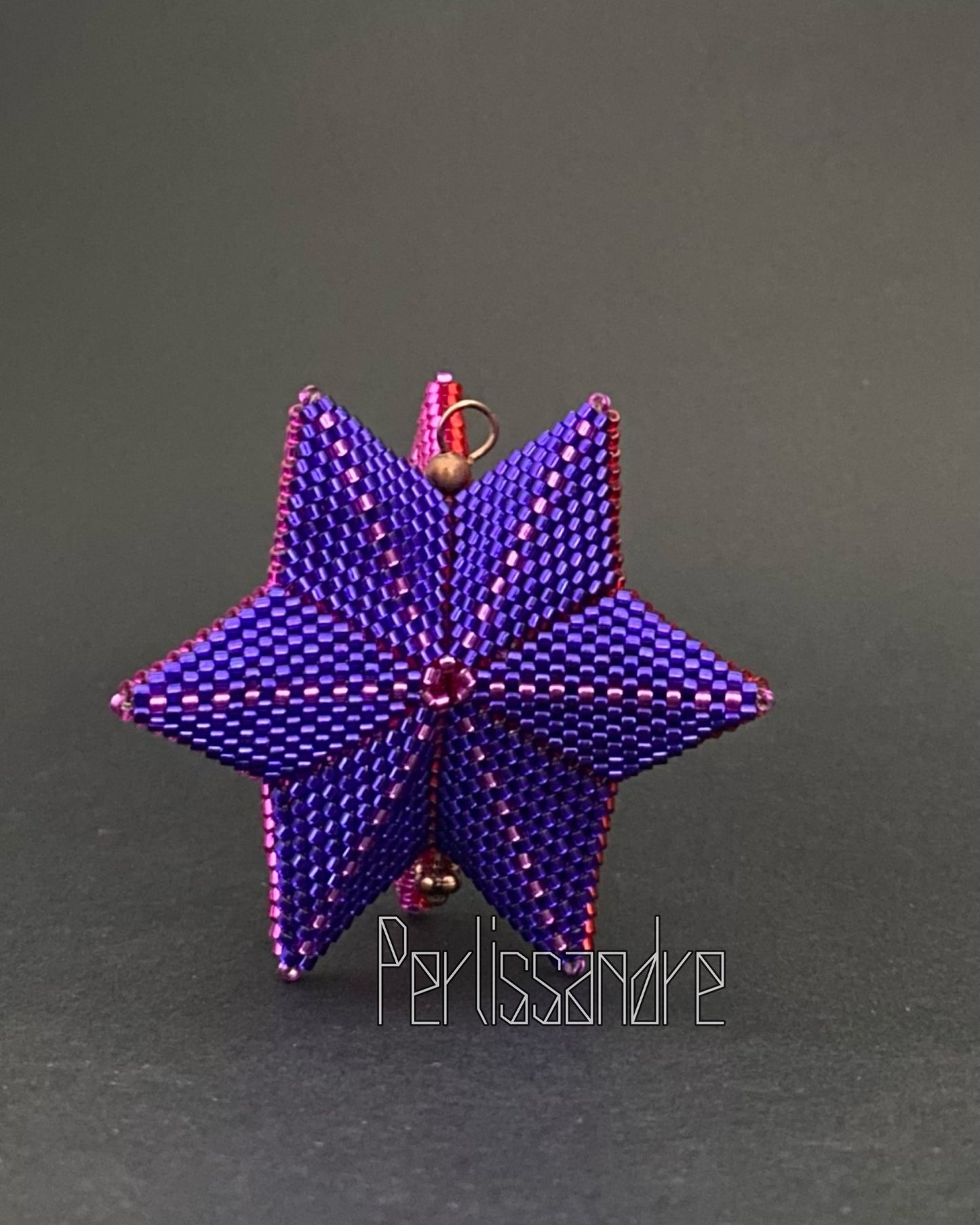 Trio de Stars Christmas Ornament Beading Tutorial