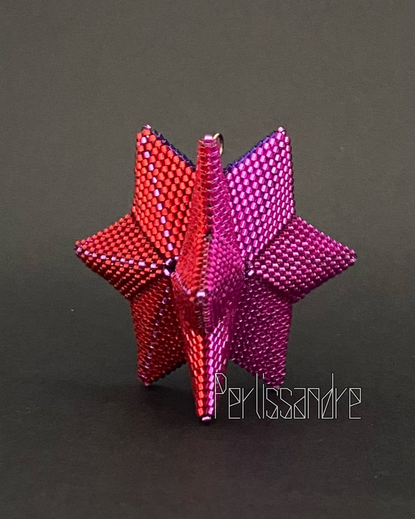Trio de Stars Christmas Ornament Beading Tutorial