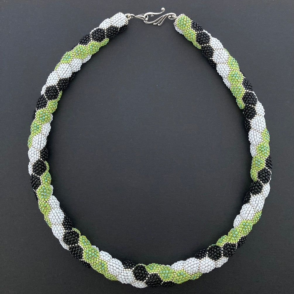 Hex Cellini Spiral Necklace Beading Pattern